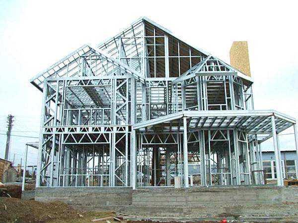 兴安盟钢结构建筑的腐蚀问题应该如何预防
