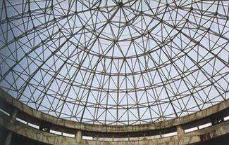 兴安盟铝镁锰板屋面网架在设计时要注意哪些细节